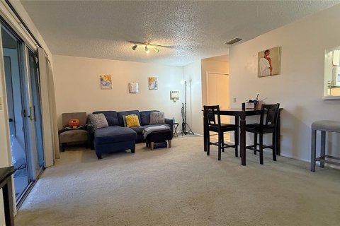 Townhouse in Orlando, Florida 2 bedrooms, 101.45 sq.m. № 1885834 - photo 6