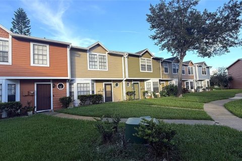 Townhouse in Orlando, Florida 2 bedrooms, 101.45 sq.m. № 1885834 - photo 2