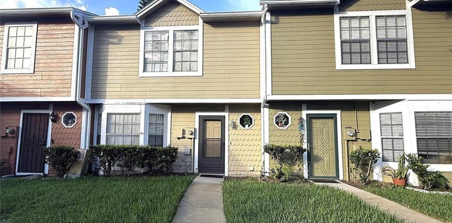 Townhouse in Orlando, Florida 2 bedrooms, 101.45 sq.m. № 1885834