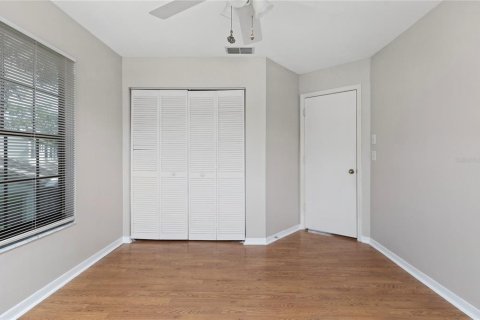 Touwnhouse à vendre à Safety Harbor, Floride: 3 chambres, 141.3 m2 № 2429595 - photo 11