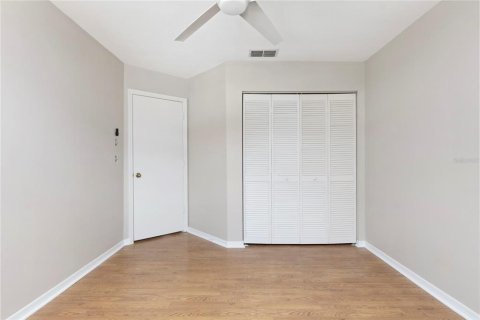 Touwnhouse à vendre à Safety Harbor, Floride: 3 chambres, 141.3 m2 № 2429595 - photo 8