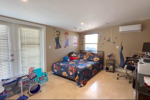 House in Fort Lauderdale, Florida 3 bedrooms, 154.59 sq.m. № 1646959 - photo 19