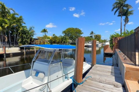 House in Fort Lauderdale, Florida 3 bedrooms, 154.59 sq.m. № 1646959 - photo 25