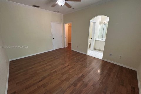 Townhouse in Dania Beach, Florida 3 bedrooms, 128.39 sq.m. № 1943946 - photo 15