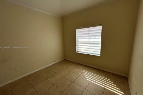Townhouse in Dania Beach, Florida 3 bedrooms, 128.39 sq.m. № 1943946 - photo 8