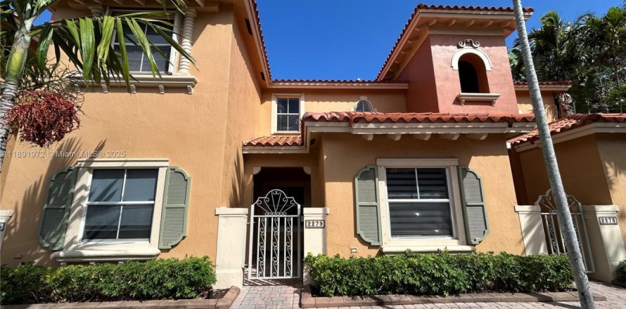 Townhouse in Dania Beach, Florida 3 bedrooms, 128.39 sq.m. № 1943946