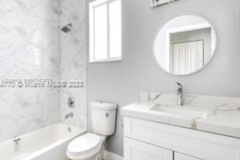 House in Fort Lauderdale, Florida 3 bedrooms, 153.29 sq.m. № 2048866 - photo 5