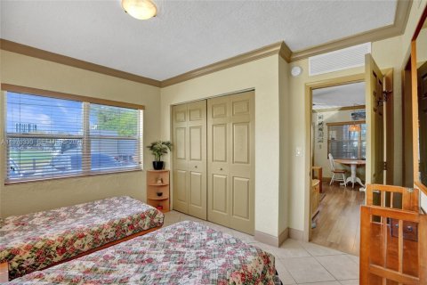 Condominio en venta en Fort Lauderdale, Florida, 1 dormitorio, 45.15 m2 № 2031064 - foto 16