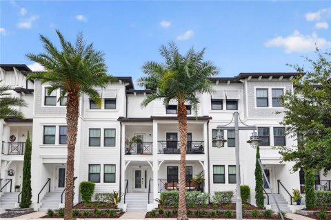 Townhouse in Tampa, Florida 3 bedrooms, 206.43 sq.m. № 2299562 - photo 26