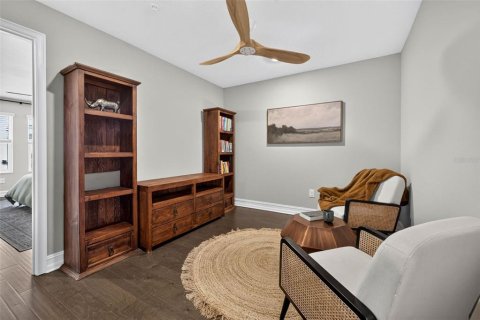 Townhouse in Tampa, Florida 3 bedrooms, 206.43 sq.m. № 2299562 - photo 23