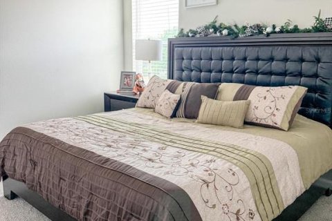 Villa ou maison à vendre à Kissimmee, Floride: 4 chambres, 270.81 m2 № 2136004 - photo 15