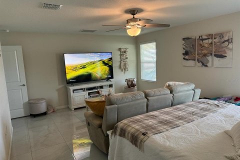 Villa ou maison à vendre à Kissimmee, Floride: 4 chambres, 270.81 m2 № 2136004 - photo 20