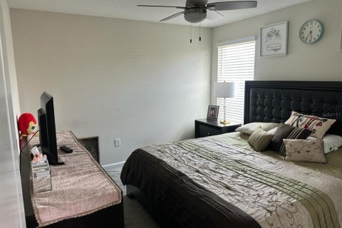 Villa ou maison à vendre à Kissimmee, Floride: 4 chambres, 270.81 m2 № 2136004 - photo 13