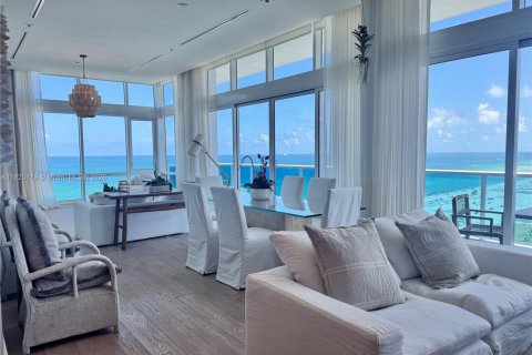 Condo in Miami Beach, Florida, 4 bedrooms  № 1779601 - photo 6