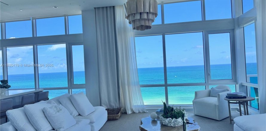 Condo in Miami Beach, Florida, 4 bedrooms № 1779601