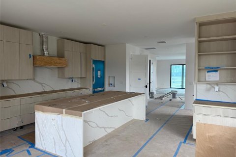 Townhouse in Tampa, Florida 4 bedrooms, 308.25 sq.m. № 1661945 - photo 5
