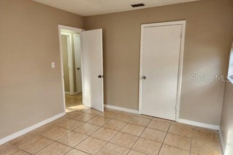 House in Tampa, Florida 3 bedrooms, 99.41 sq.m. № 1881273 - photo 14