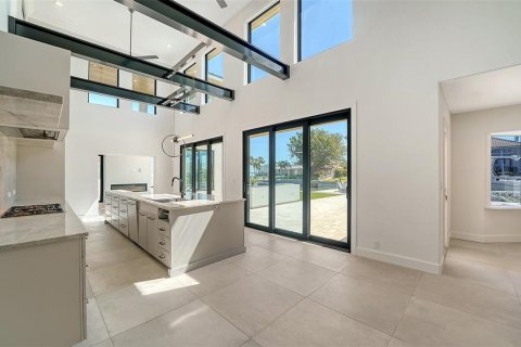 Купить виллу или дом в Лонгбоут-Ки, Флорида 8 комнат, 340.58м2, № 1608397 - фото 11