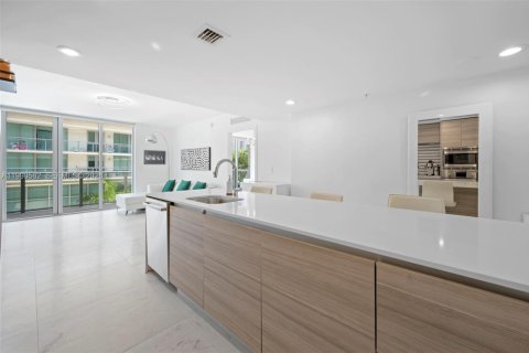 Купить кондоминиум в Майами-Бич, Флорида 2 спальни, 92.62м2, № 2057956 - фото 5