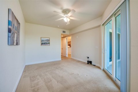 Copropriété à vendre à New Smyrna Beach, Floride: 3 chambres, 157.75 m2 № 1717530 - photo 24