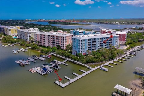 Copropriété à vendre à New Smyrna Beach, Floride: 3 chambres, 157.75 m2 № 1717530 - photo 1