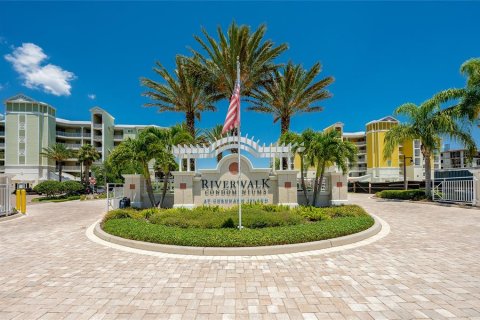 Copropriété à vendre à New Smyrna Beach, Floride: 3 chambres, 157.75 m2 № 1717530 - photo 5