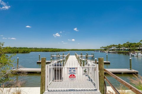 Copropriété à vendre à New Smyrna Beach, Floride: 3 chambres, 157.75 m2 № 1717530 - photo 3