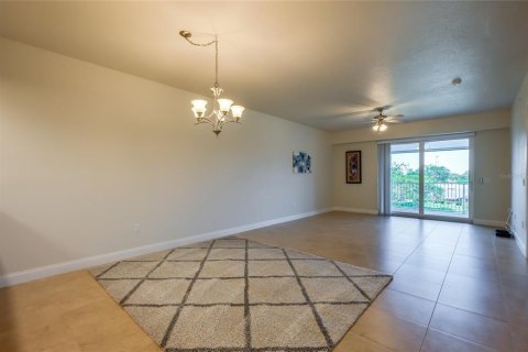 Copropriété à vendre à New Smyrna Beach, Floride: 3 chambres, 157.75 m2 № 1717530 - photo 15