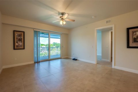 Copropriété à vendre à New Smyrna Beach, Floride: 3 chambres, 157.75 m2 № 1717530 - photo 18