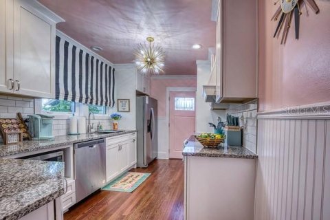 Villa ou maison à vendre à Bradenton, Floride: 2 chambres, 136.38 m2 № 2403232 - photo 11