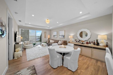 Condo in Stuart, Florida, 1 bedroom № 2266049 - photo 11