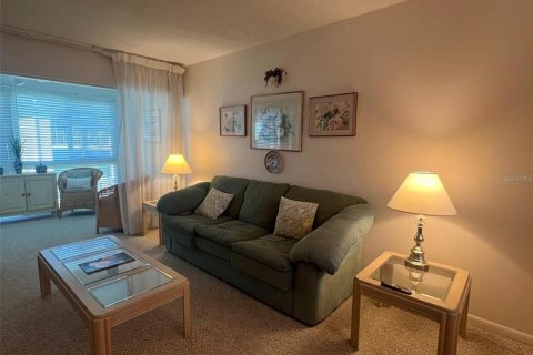 Copropriété à louer à Clearwater, Floride: 1 chambre, 81.29 m2 № 2306315 - photo 12