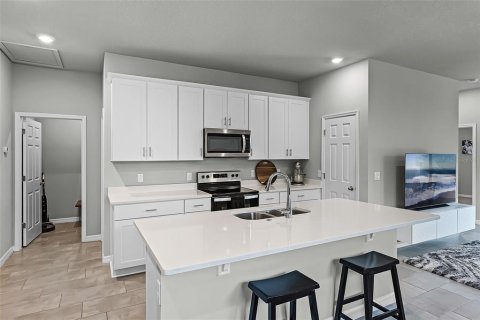 Casa en venta en Clermont, Florida, 3 dormitorios, 139.54 m2 № 1894851 - foto 9