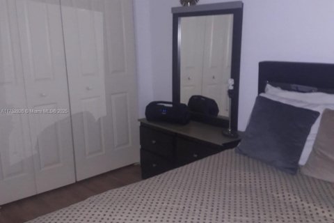 Купить кондоминиум в Майами, Флорида 2 спальни, 78.97м2, № 1860088 - фото 9