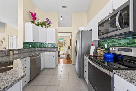 Villa ou maison à vendre à Brooksville, Floride: 3 chambres, 153.38 m2 № 2431041 - photo 15