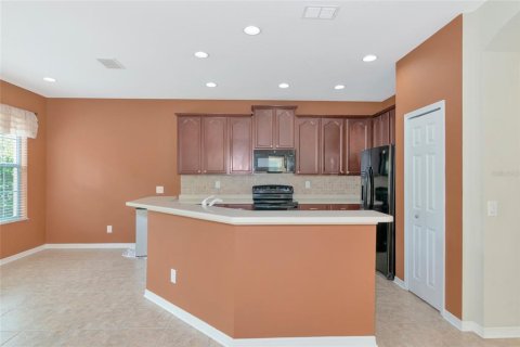 Townhouse in Sarasota, Florida 3 bedrooms, 197.05 sq.m. № 2094394 - photo 8