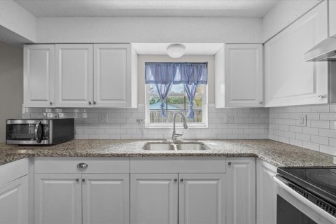 Villa ou maison à vendre à Belleview, Floride: 4 chambres, 176.33 m2 № 1808825 - photo 9