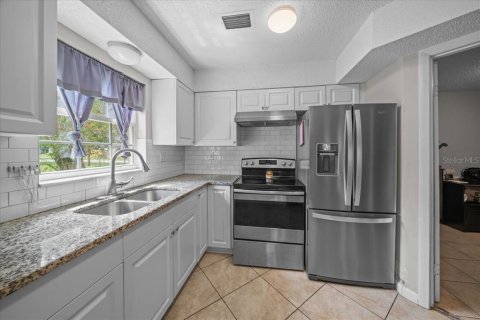 Villa ou maison à vendre à Belleview, Floride: 4 chambres, 176.33 m2 № 1808825 - photo 10