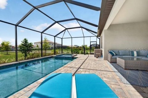 Villa ou maison à louer à Bradenton, Floride: 3 chambres, 251.02 m2 № 2406748 - photo 16