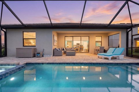 Villa ou maison à louer à Bradenton, Floride: 3 chambres, 251.02 m2 № 2406748 - photo 19