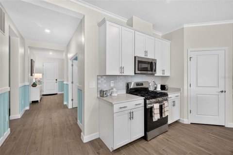 Villa ou maison à louer à Bradenton, Floride: 3 chambres, 251.02 m2 № 2406748 - photo 8