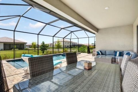 Villa ou maison à louer à Bradenton, Floride: 3 chambres, 251.02 m2 № 2406748 - photo 14