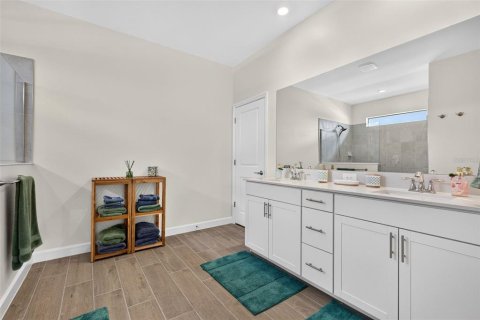 Villa ou maison à louer à Bradenton, Floride: 3 chambres, 251.02 m2 № 2406748 - photo 26