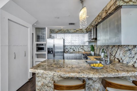 Copropriété à louer à Miami, Floride: 1 chambre, 95.69 m2 № 2020883 - photo 10