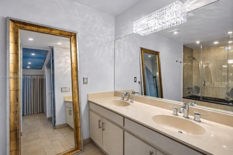 Copropriété à louer à Miami, Floride: 1 chambre, 95.69 m2 № 2020883 - photo 18