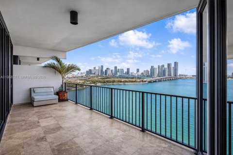 Copropriété à louer à Miami, Floride: 1 chambre, 95.69 m2 № 2020883 - photo 8