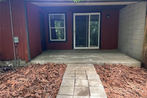 Townhouse in Gainesville, Florida 2 bedrooms, 73.21 sq.m. № 1815630 - photo 1