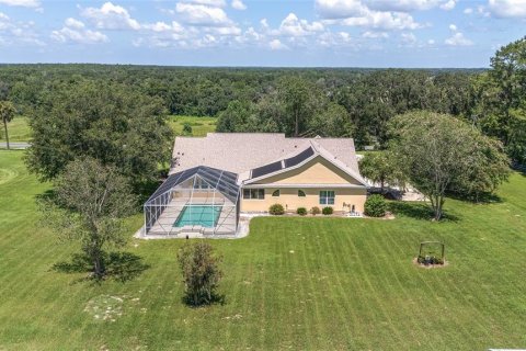 House in Ocala, Florida 3 bedrooms, 275.18 sq.m. № 1904304 - photo 2