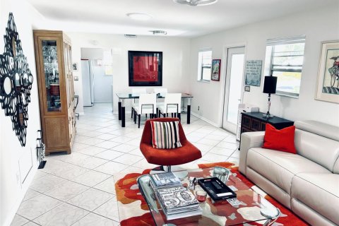 Touwnhouse à Delray Beach, Floride 2 chambres, 88.26 m2 № 2084546