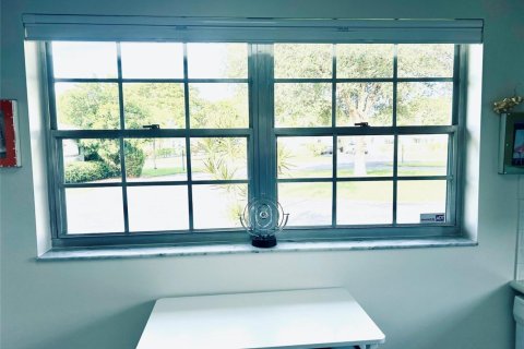 Touwnhouse à vendre à Delray Beach, Floride: 2 chambres, 88.26 m2 № 2084546 - photo 11